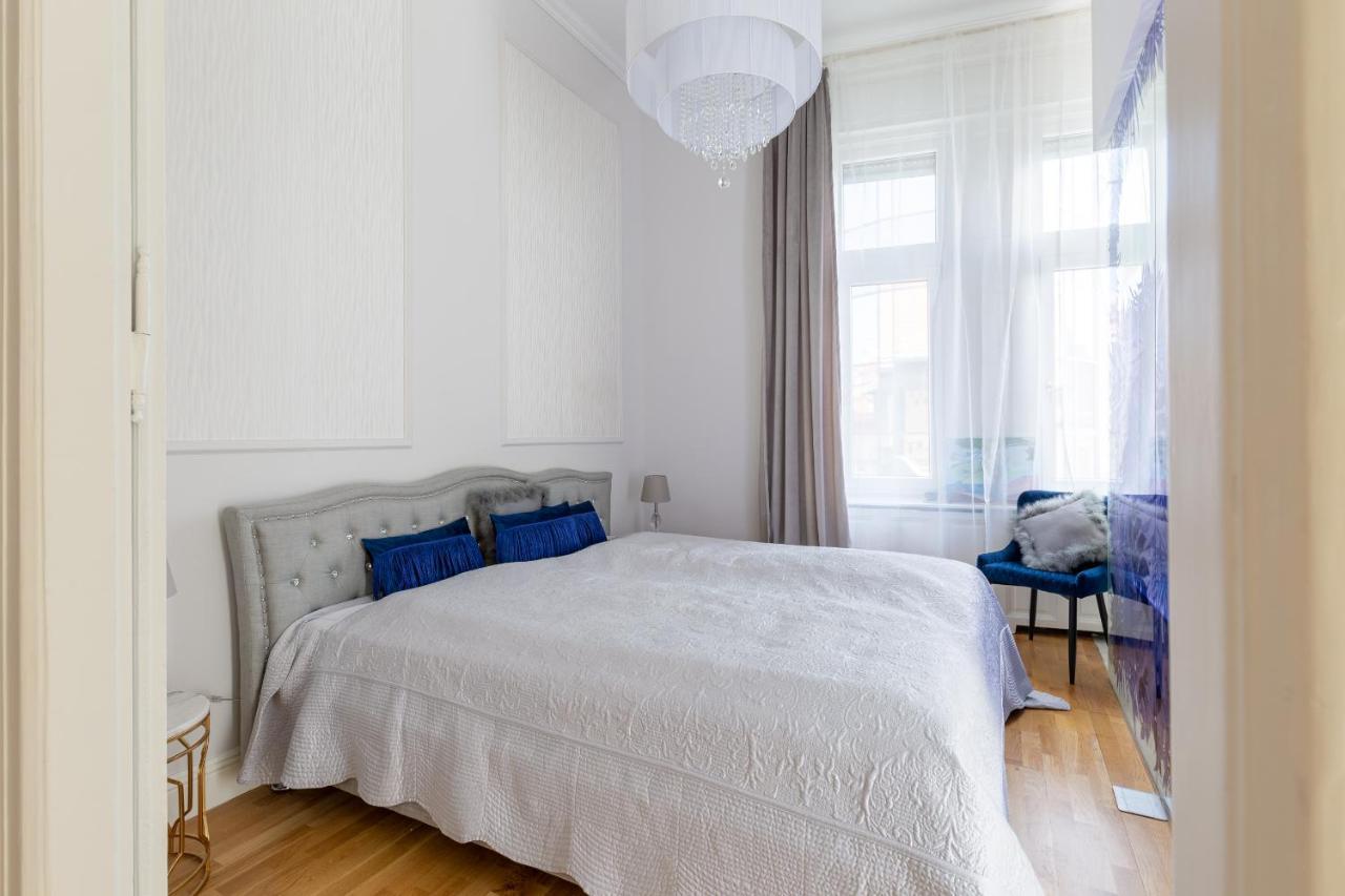 Designer Luxury Home In The Jewish Quarter Budapest Exterior photo